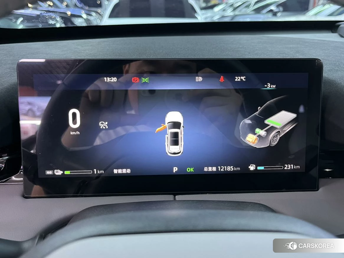 Chang'an UNI-Z PHEV id 4499021 из Китая 14