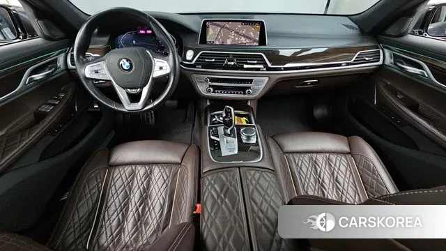 BMW 7 Series (G11) id 3396497 из Кореи 17