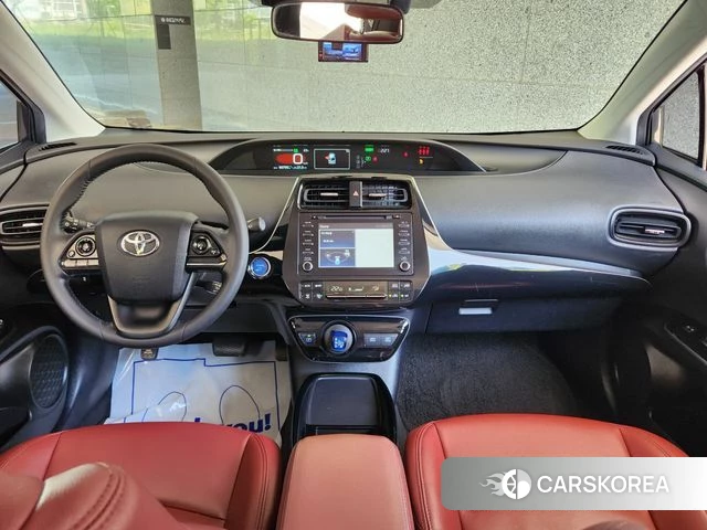 Toyota Prius 4th Generation id 4206686 из Кореи 17