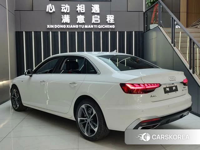 Audi A4L id 4255935 из Китая 7