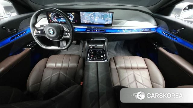 BMW 7 Series (G70) id 4650347 из Кореи 30