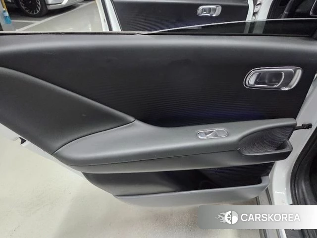 Hyundai Ionic 6 id 3909698 из Кореи 16