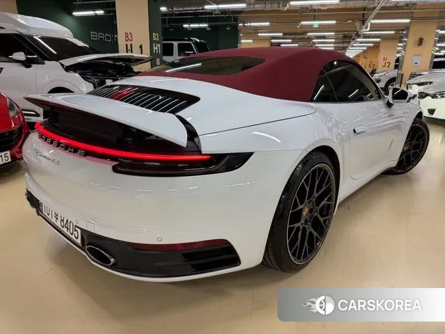 Porsche 911(992) id 3571086 из Кореи 16