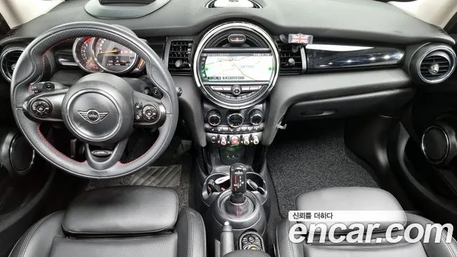 Mini Cooper S id 2854876 из Кореи 17