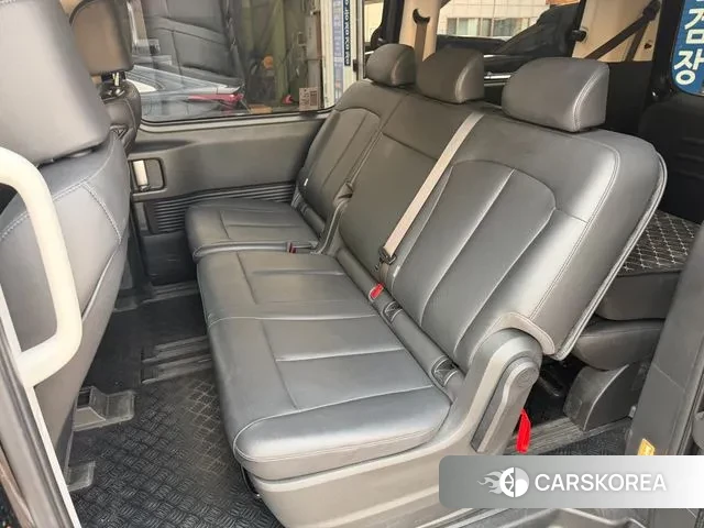 Hyundai Staria id 3388378 из Кореи 7