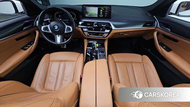 BMW 5 Series (G30) id 3591383 из Кореи 17