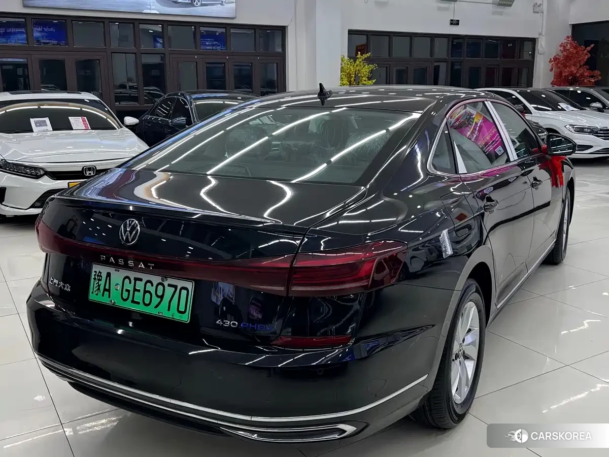 Volkswagen Passat plug-in hybrid id 4547534 из Китая 8