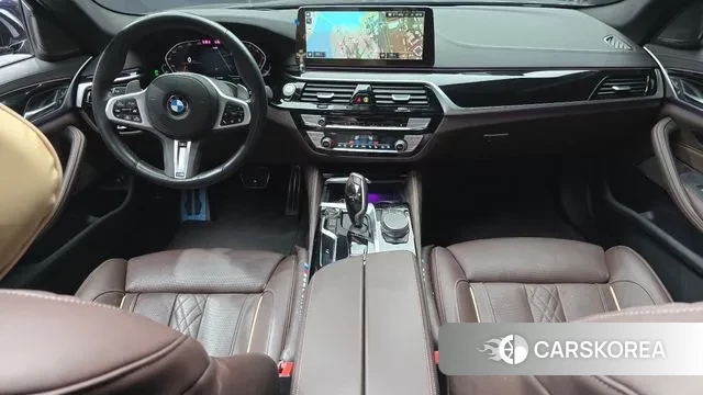 BMW 5 Series (G30) id 3405856 из Кореи 17