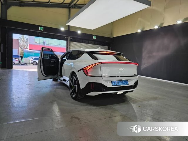Kia EV6 id 3897128 из Кореи 17