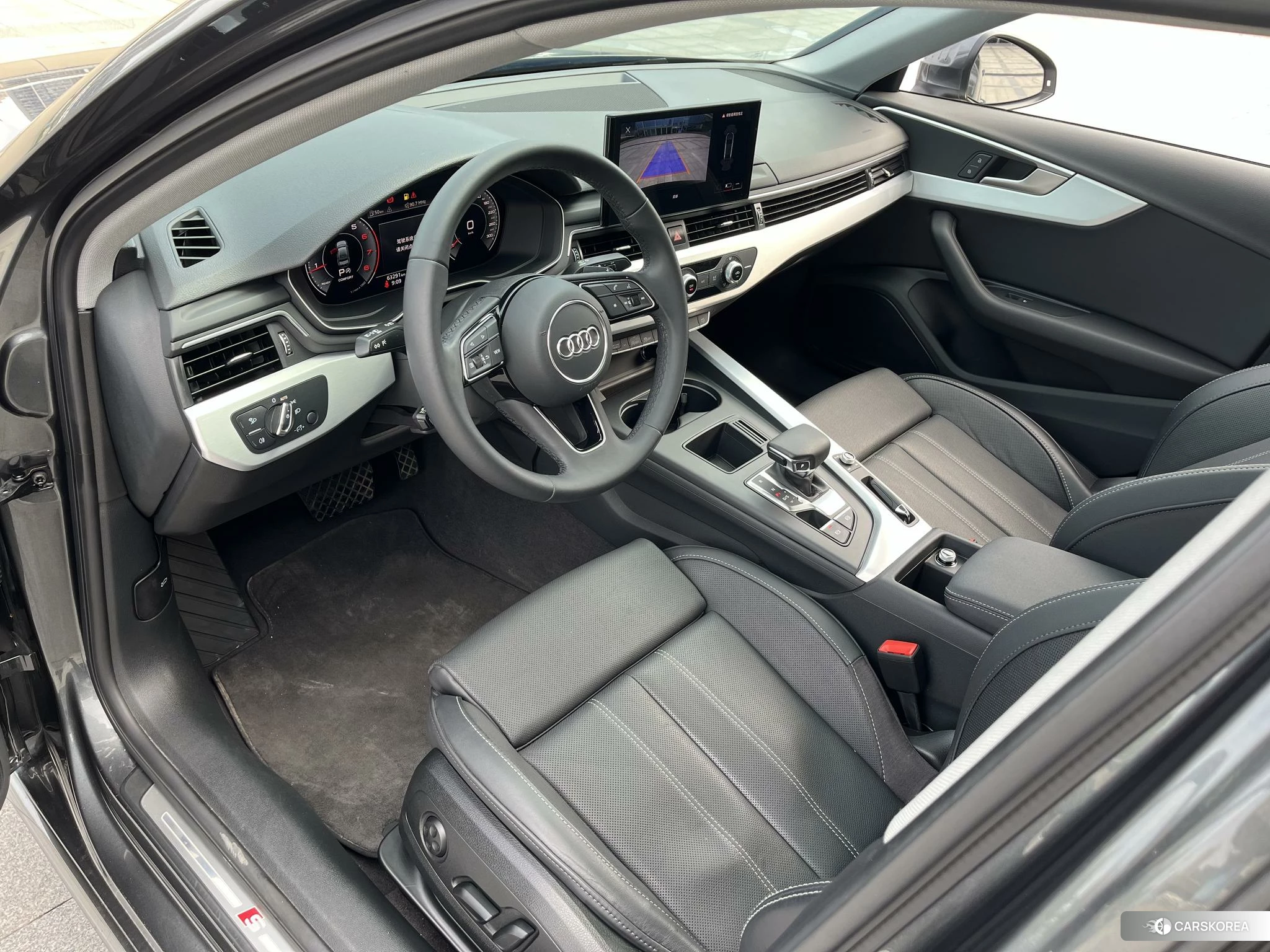 Audi A4L id 4407500 из Китая 9