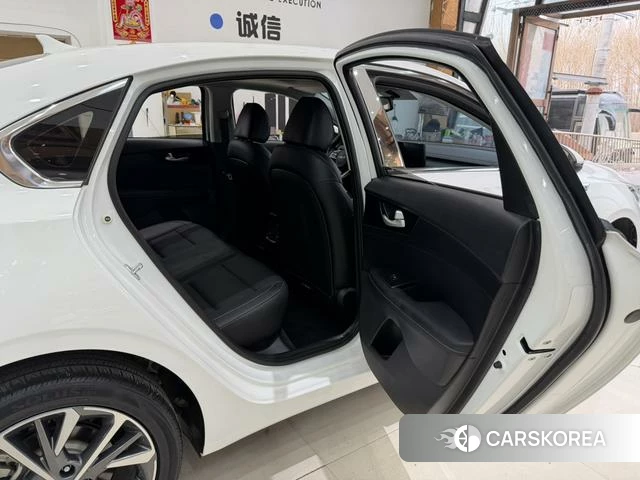 Kia K3 id 4291419 из Китая 22