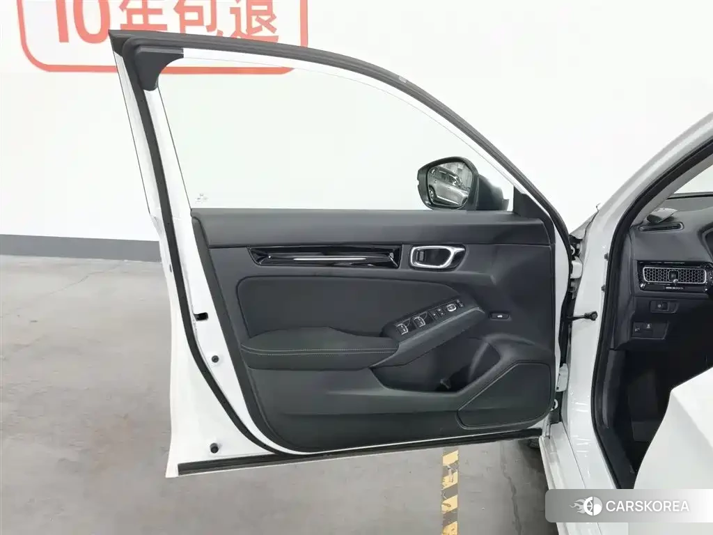 Honda Civic id 4515445 из Китая 21