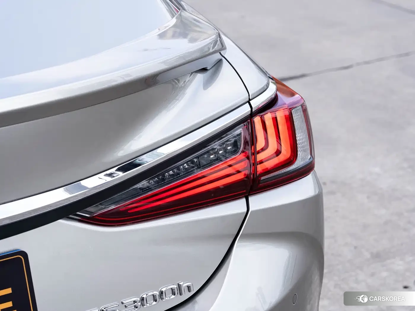 Lexus ES id 4570811 из Китая 18