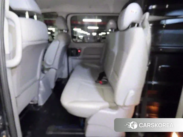 Hyundai The New Grand Starex id 3206005 из Кореи 17