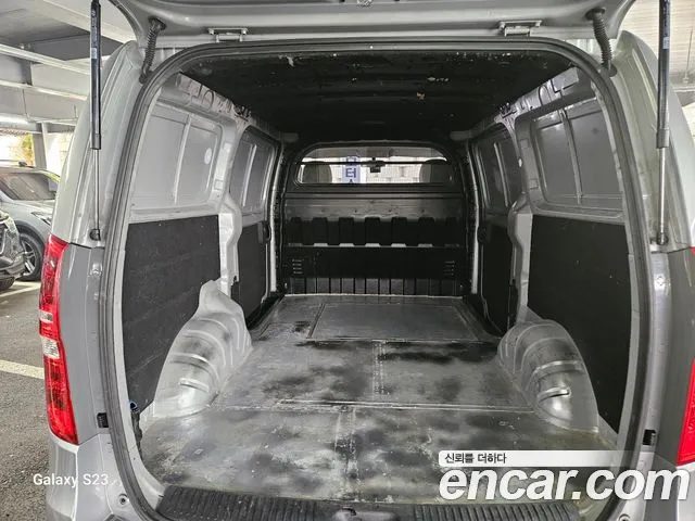 Hyundai The New Grand Starex id 2821452 из Кореи 16