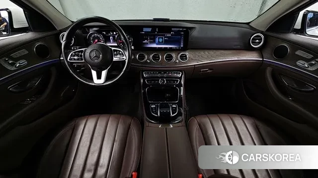 Mercedes-Benz E-Class W213 id 3038689 из Кореи 17