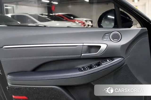 Hyundai Sonata D Edge Hybrid (DN8) id 3477624 из Кореи 17