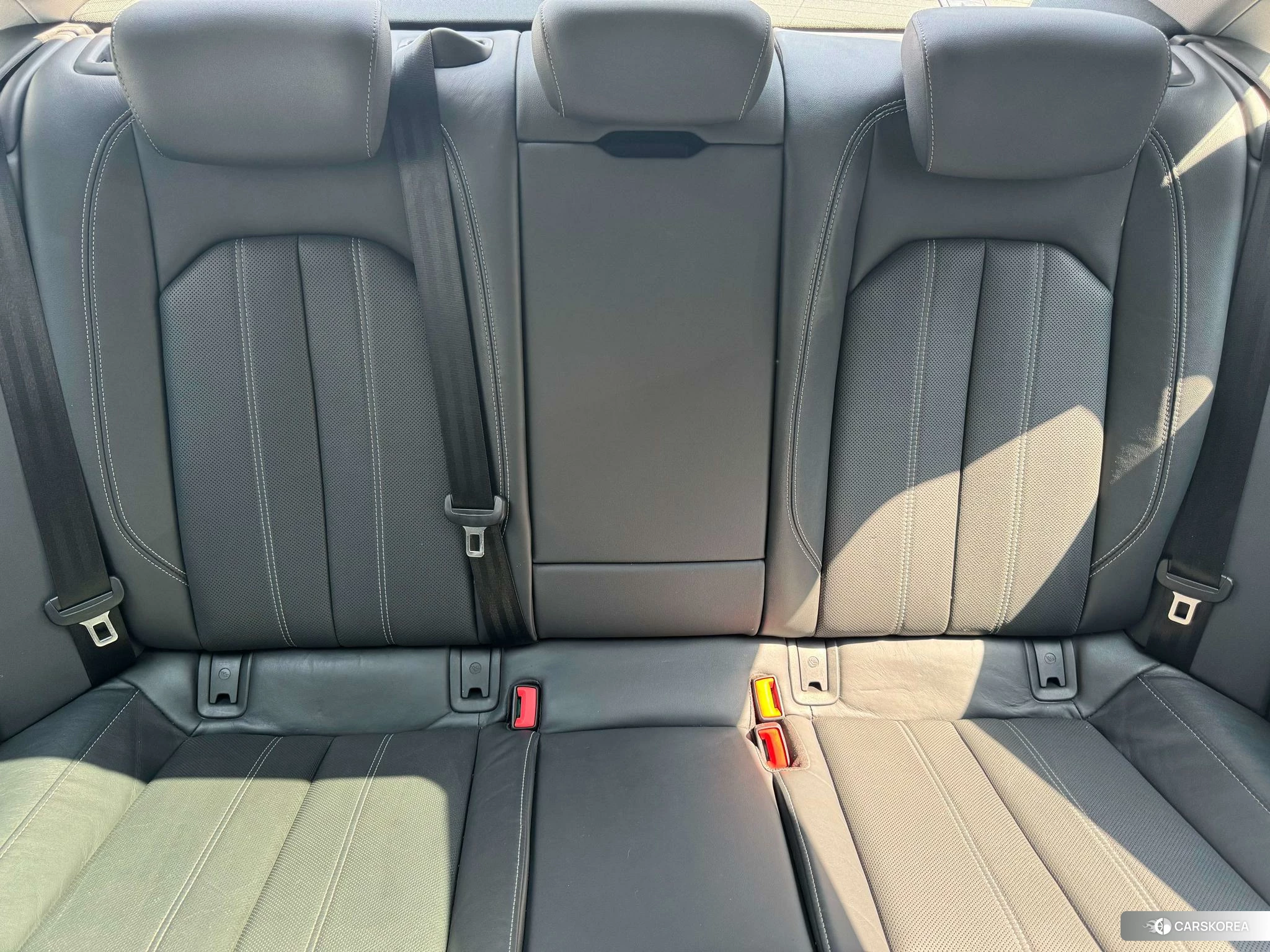 Audi A4L id 4455153 из Китая 21