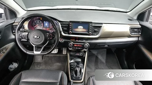 Kia Stonic id 3515315 из Кореи 17