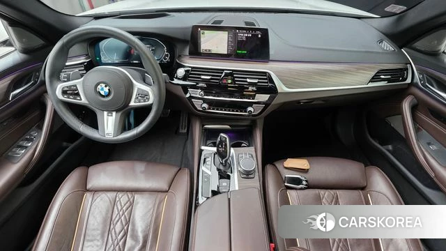 BMW 5 Series (G30) id 4245306 из Кореи 32