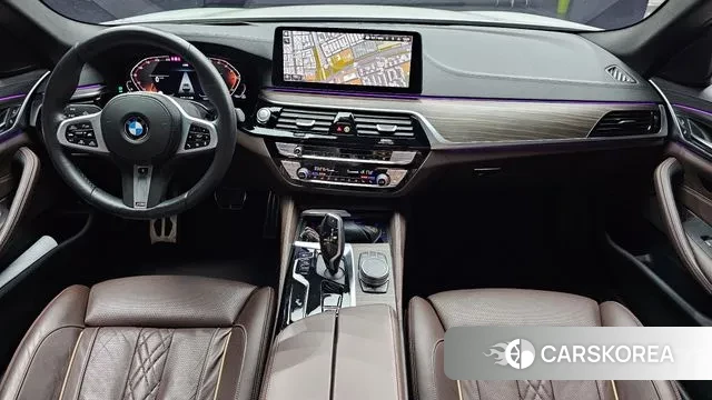 BMW 5 Series (G30) id 2940617 из Кореи 17