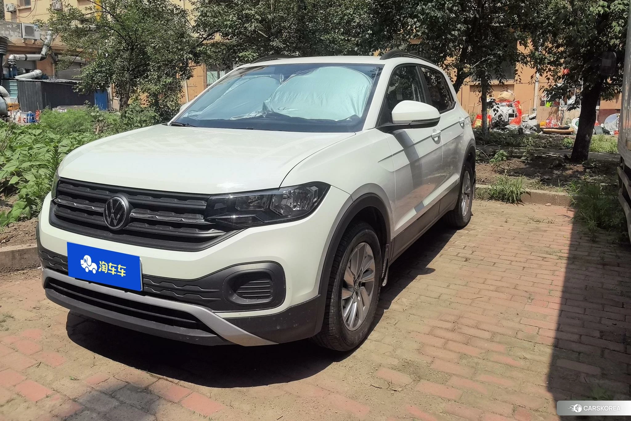 Volkswagen Exploring the shadow id 4512672 из Китая 14