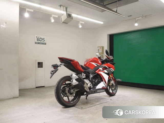 Honda CBR250RR ABS 2017 из Японии, фото 5