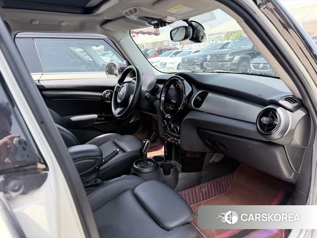 MINI MINI id 4217432 из Китая 7