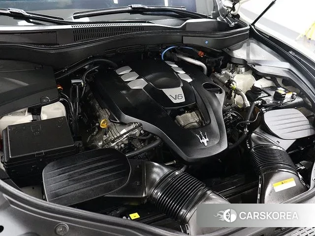 Maserati Levante id 3128257 из Кореи 17