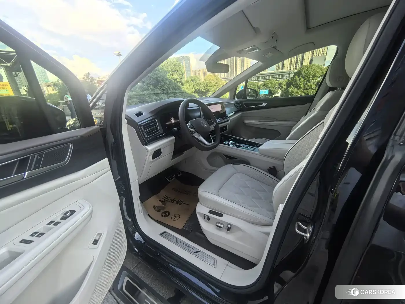 Volkswagen Viloran id 4617205 из Китая 12