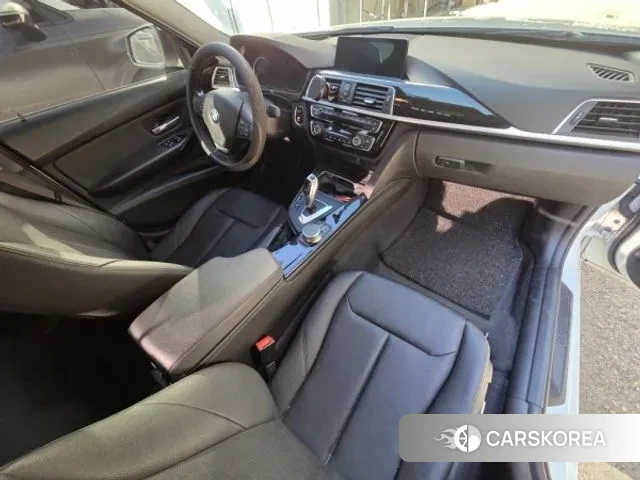 BMW 3 Series (F30) id 3444911 из Кореи 7