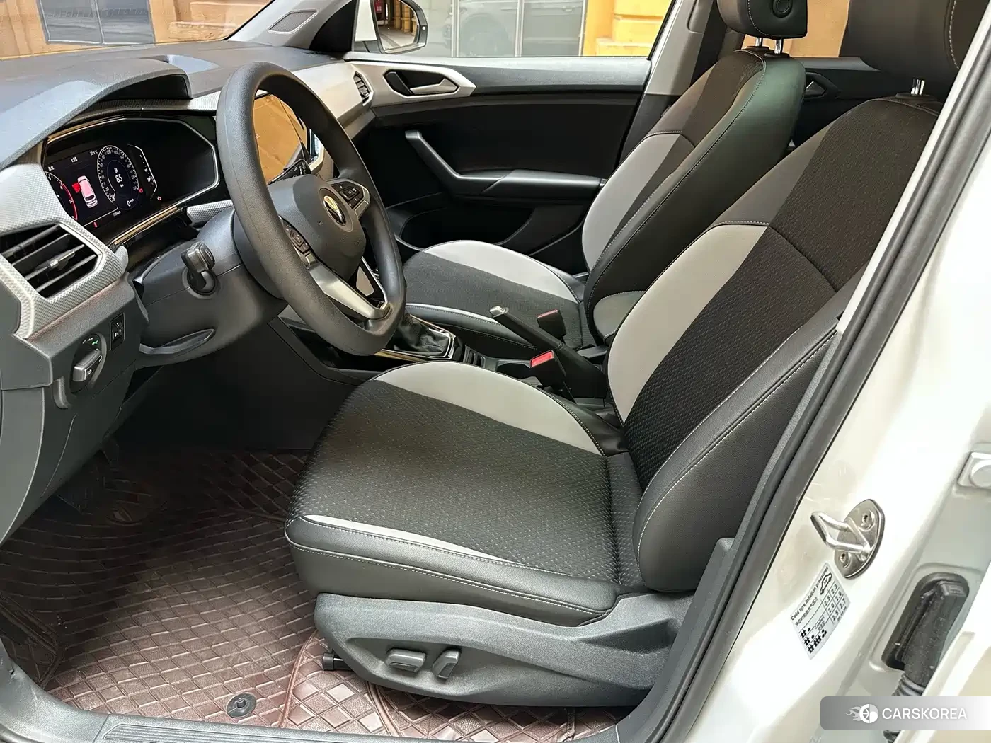 Volkswagen Tacqua id 4654518 из Китая 16