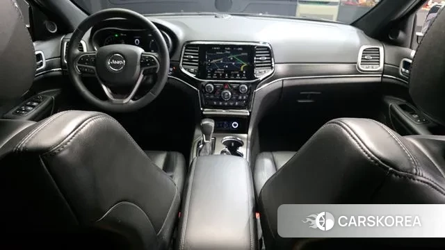 Jeep Grand Cherokee id 3282111 из Кореи 17