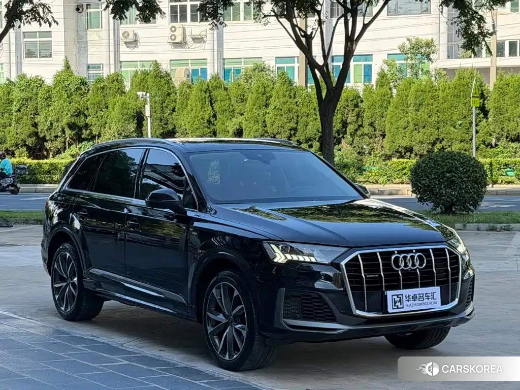 Audi Q7 id 4622700 из Китая 19