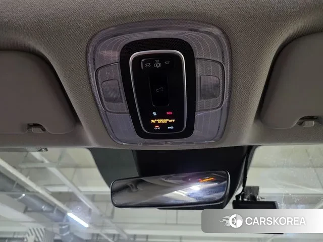 Hyundai Avante Hybrid (CN7) id 3601051 из Кореи 17