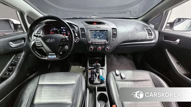 Kia The New K3 id 3723808 из Кореи 17