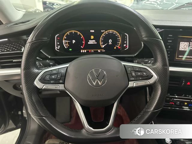 Volkswagen Passat id 4258929 из Китая 18