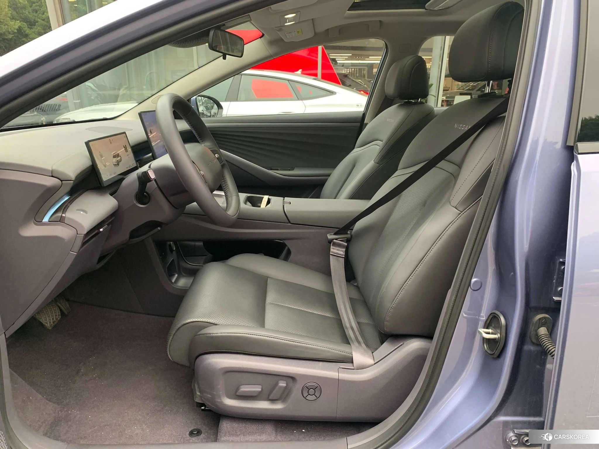 Nissan N6 id 4452692 из Китая 20