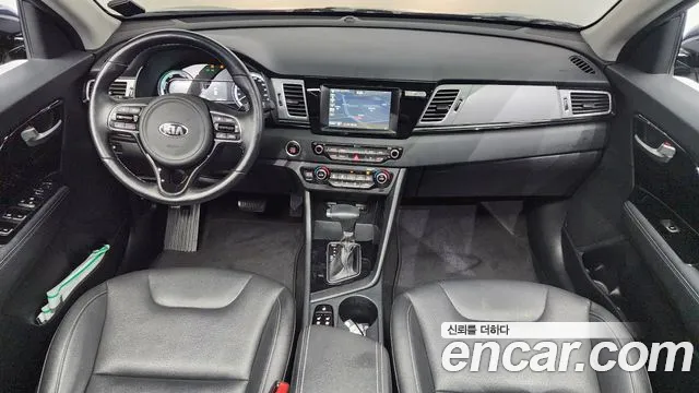 Kia Niro id 2819056 из Кореи 17