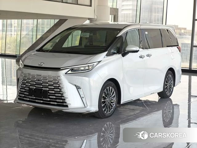 Lexus LM id 4307772 из Китая 19