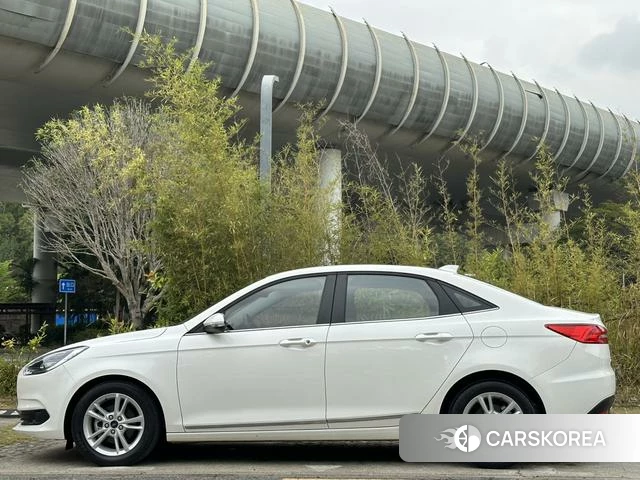 Ford Forrest id 4368201 из Китая 17