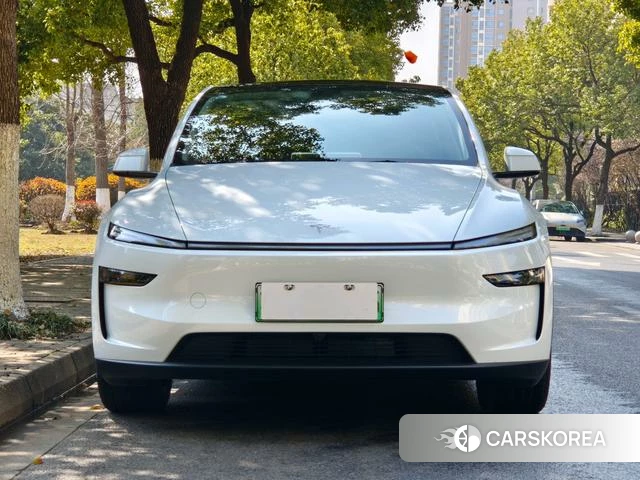 Tesla Model Y id 3920742 из Китая 14