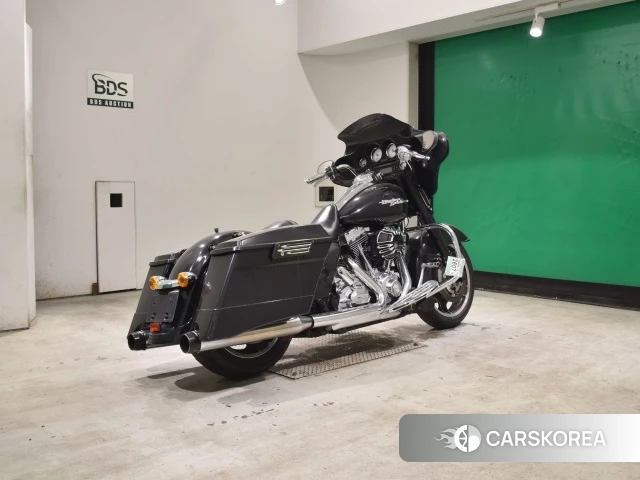 Harley-Davidson Street Glide FLHX1580 2010 из Японии, фото 5
