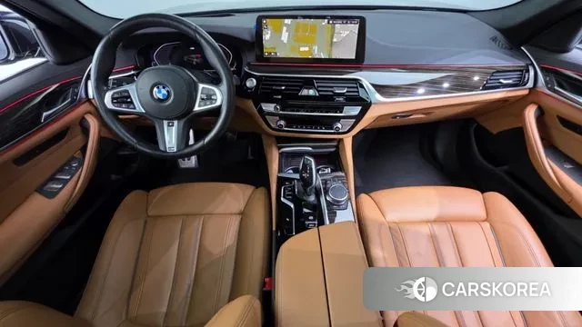 BMW 5 Series (G30) id 3787758 из Кореи 17