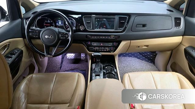 Kia The New Carnival id 4403473 из Кореи 17