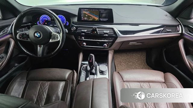 BMW 5 Series (G30) id 4574225 из Кореи 17