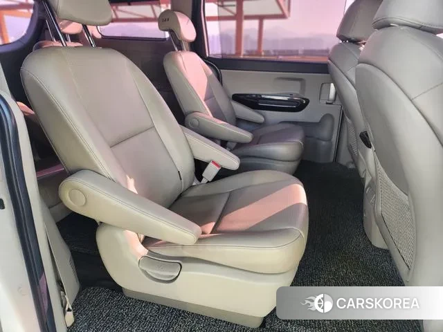 Kia The New Carnival id 3444440 из Кореи 17