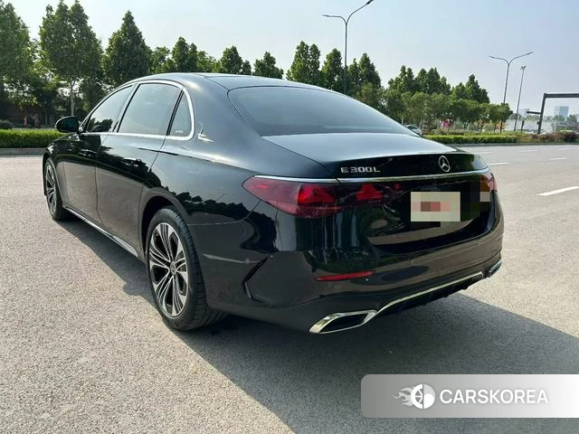 Mercedes-Benz E-class id 4260213 из Китая 7