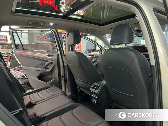 Volkswagen Tiguan L id 4257337 из Китая 23