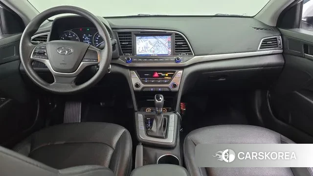 Hyundai Avante AD id 3226863 из Кореи 17